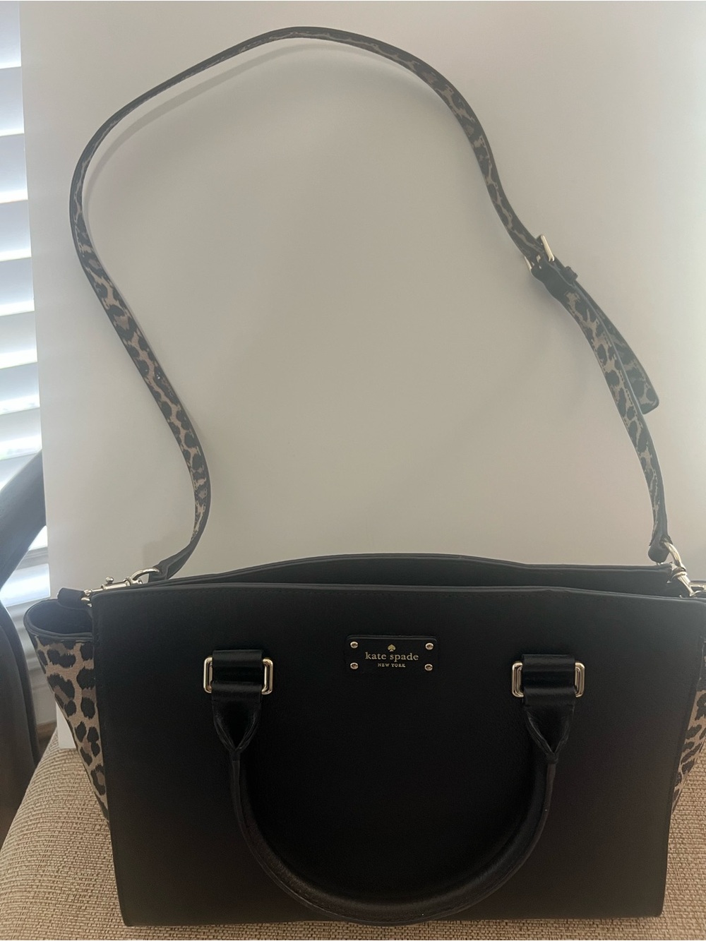 Kate Spade leather handbag with Leopard accents. - Picture 2 of 6